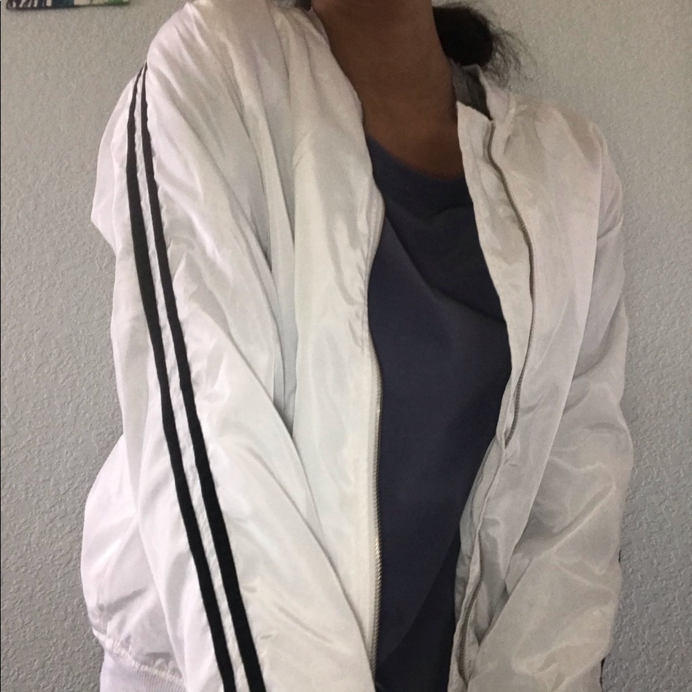 NWOT Rue21 White Bomber Jacket With Black Stripe